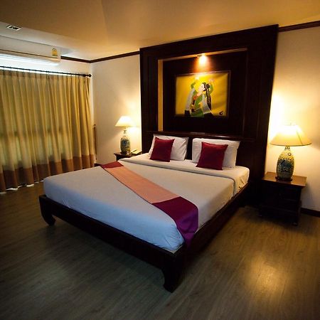 Chour Palace Hotel Mae Sai Ngoại thất bức ảnh