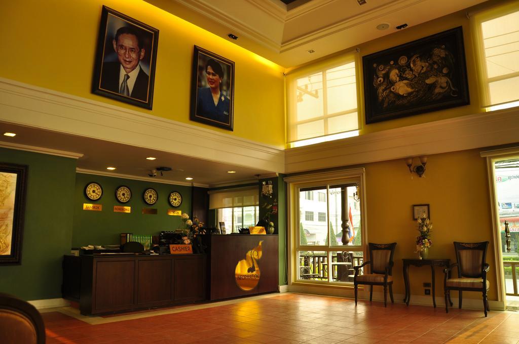 Chour Palace Hotel Mae Sai Ngoại thất bức ảnh