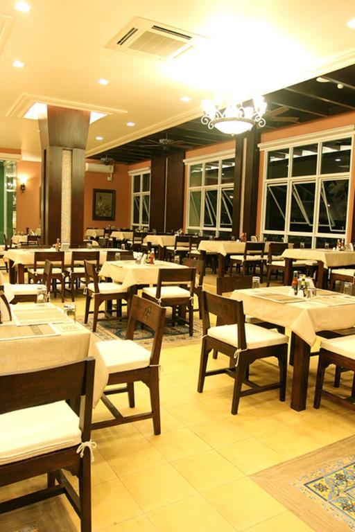 Chour Palace Hotel Mae Sai Ngoại thất bức ảnh