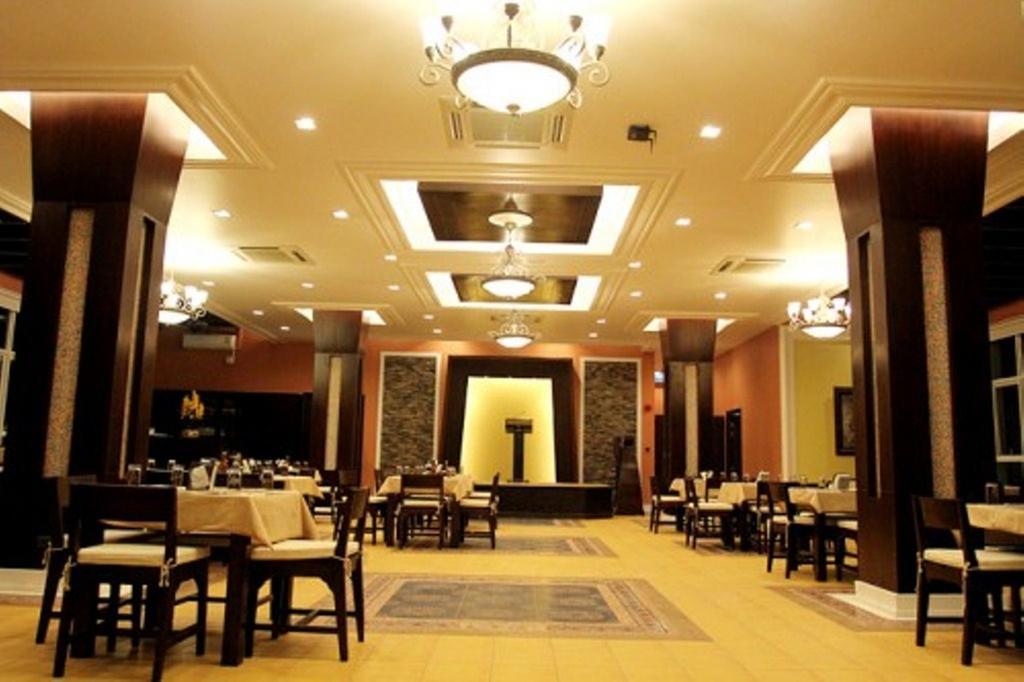 Chour Palace Hotel Mae Sai Ngoại thất bức ảnh