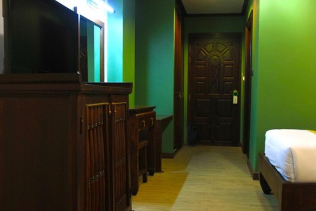 Chour Palace Hotel Mae Sai Ngoại thất bức ảnh